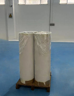 Materiali per etichette autoadesive di PET in bianco e argento chiaro Adesivo ad olio Adesivo adesivo tipo rotolo