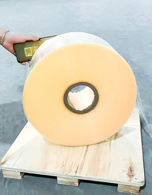 Buon prezzo Materiale per etichette BOPP trasparente, cartone autoadesivo Jumbo Roll in linea