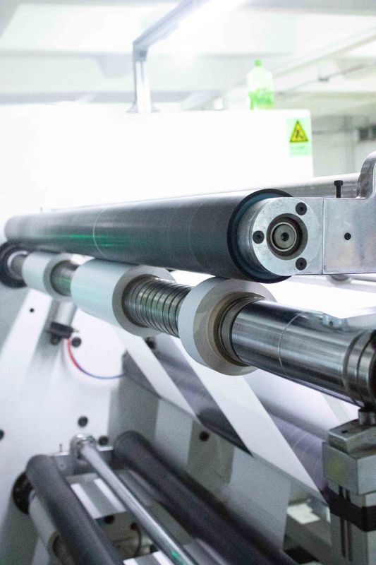 Rulli di carta rivestiti in PE resistenti all'usura Spessore superficiale 200 u Colla acrilica