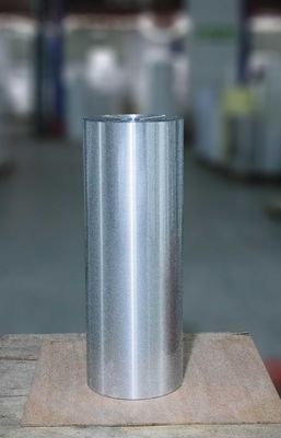 Buon prezzo Carta da stampa adesiva PET d' argento spazzolato, carta d' argento opaca spessore superficiale 50μm in linea